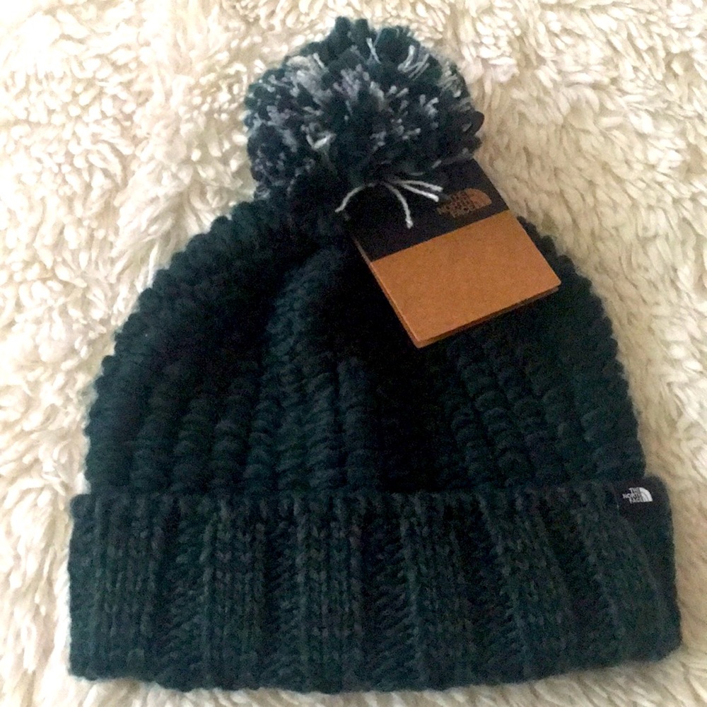 New The North Face Women's Cozy Chunky Beanie
